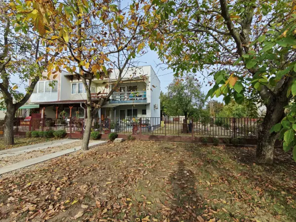 Eladó nyaraló, Berekfürdő 1 szoba 50 m² 29.9 M Ft